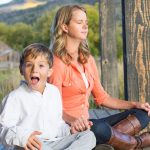 Exercitiu simplu de mindfulness pentru parinti si copii
