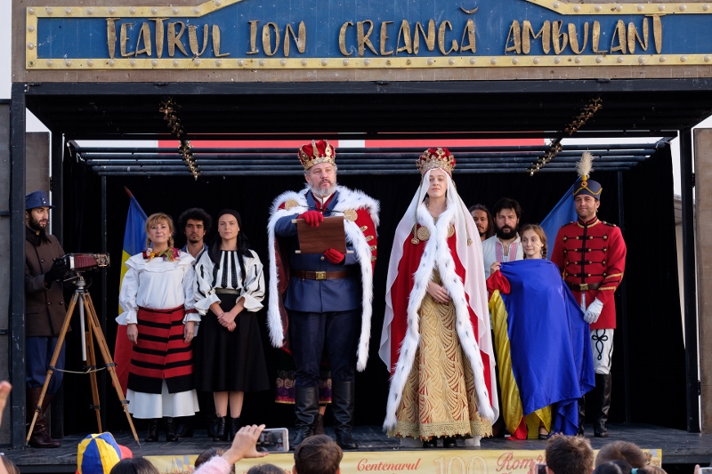Teatrul Ion Creanga deschide stagiunea estivala cu un program dedicat Centenarului Marii Uniri
