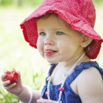 Cum ingrijesti pielea bebelusului pe timp de vara