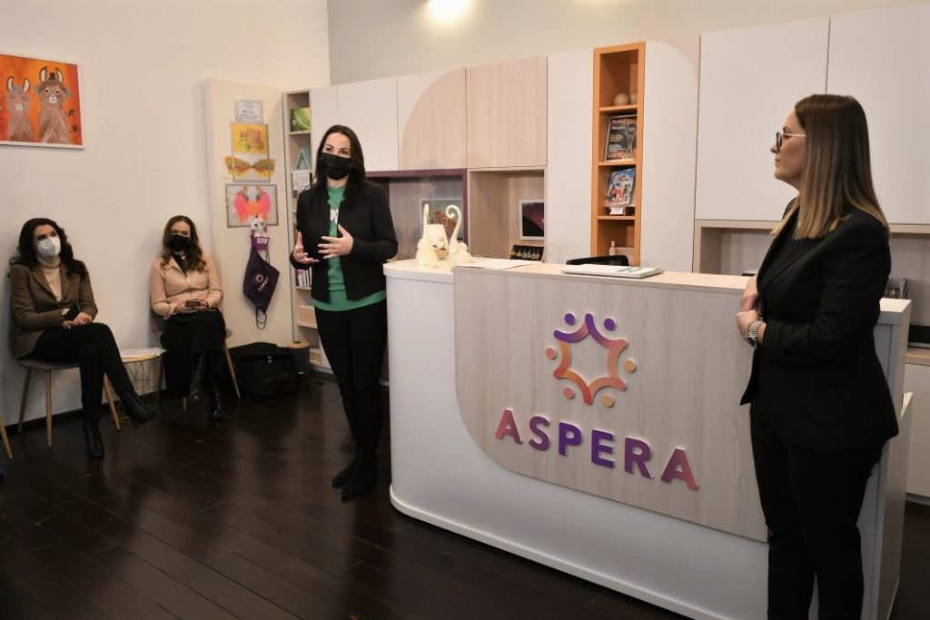 Centrul ASPERA - aniversarea primului an de activitate. 