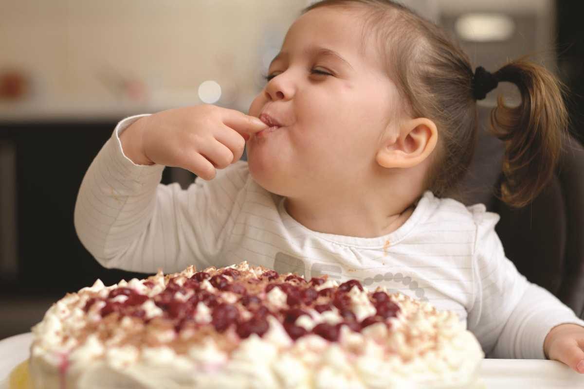 Consumul de zahar la copiii mici