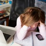 Despre cyberbullying (hartuirea online) in randul copiilor