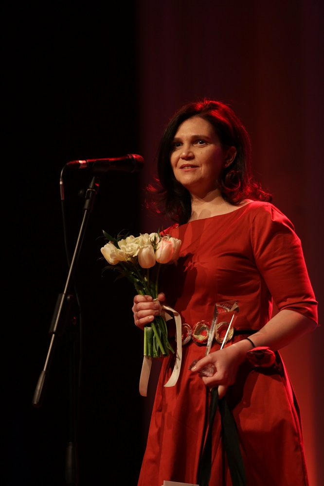Nadia Tataru, fondatoarea Itsy Bitsy FM, castigatoare la gala Femeia anului 2016