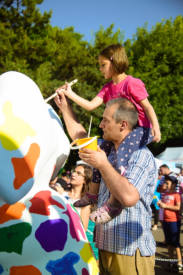 15.000 de parinti si copii la Copiii Coloreaza Viata de 1 Iunie