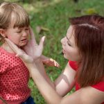 Cum incurajezi dezvoltarea emotionala a copilului in primii ani